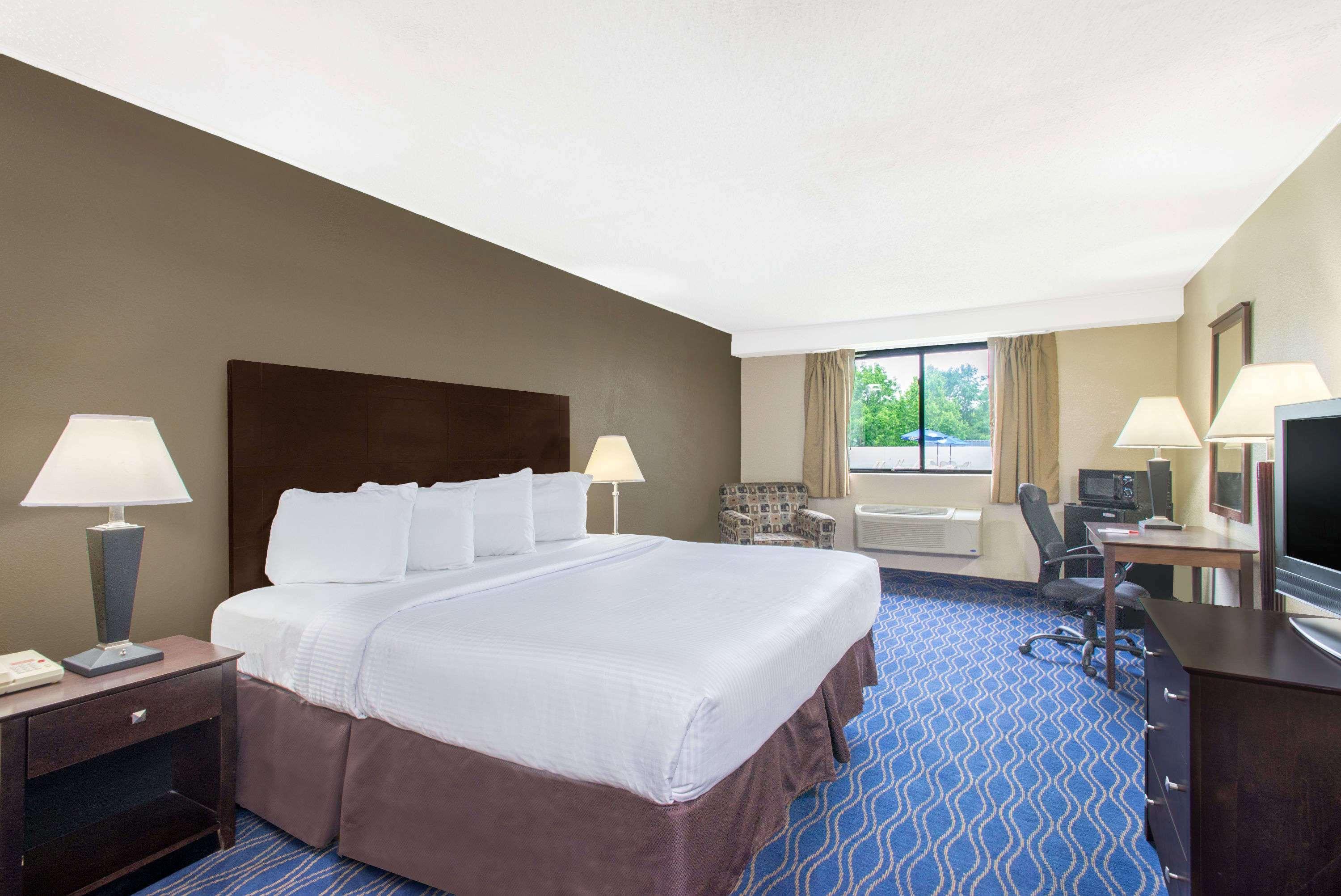 Ramada By Wyndham Allentown Bethlehem Buitenkant foto