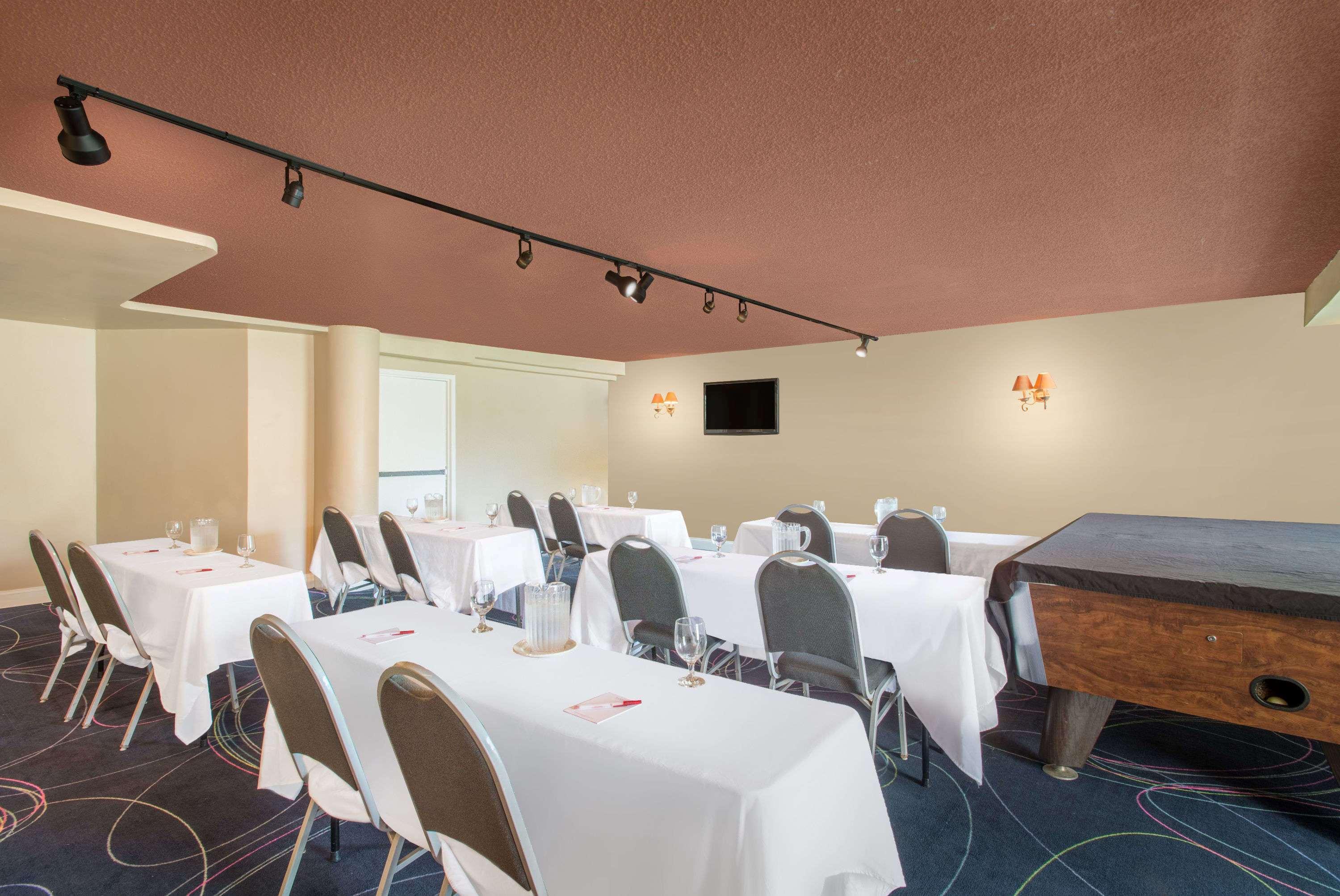 Ramada By Wyndham Allentown Bethlehem Buitenkant foto