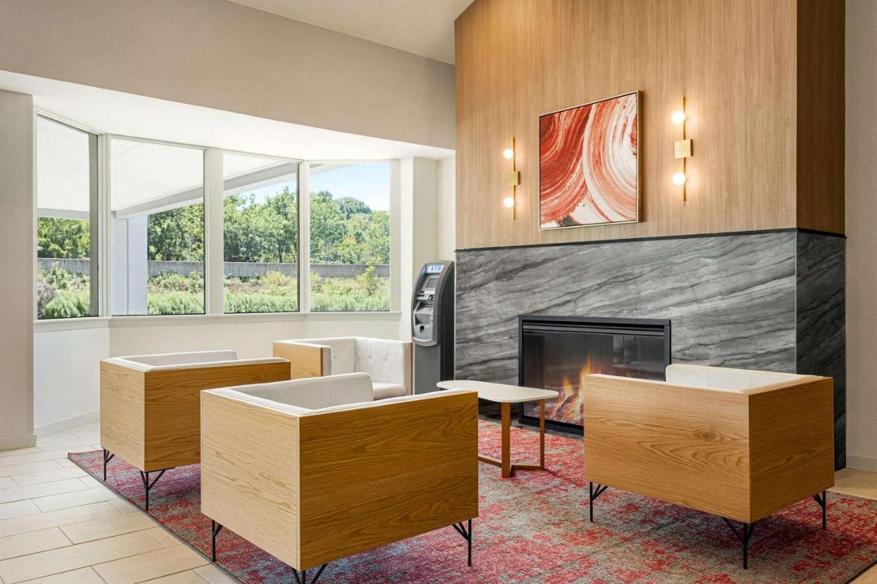 Ramada By Wyndham Allentown Bethlehem Buitenkant foto