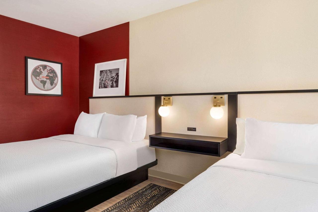 Ramada By Wyndham Allentown Bethlehem Buitenkant foto