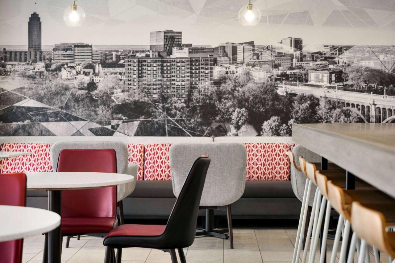 Ramada By Wyndham Allentown Bethlehem Buitenkant foto